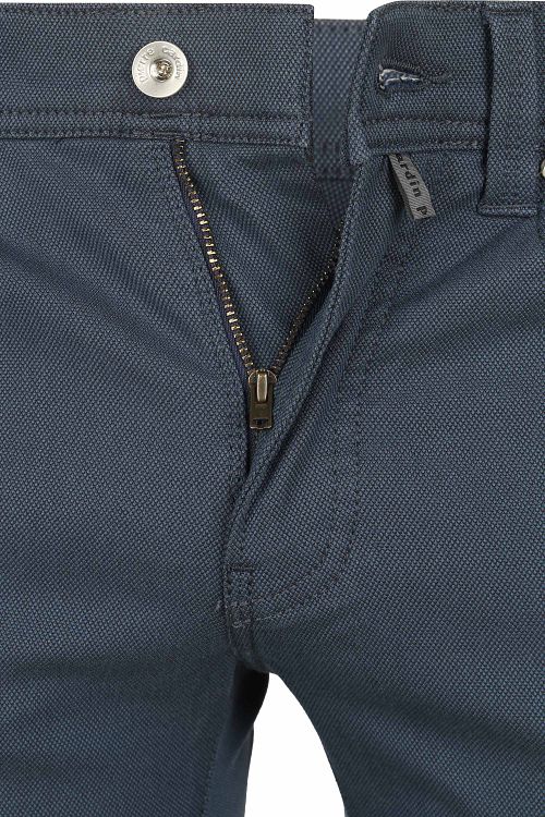 Product / Detail