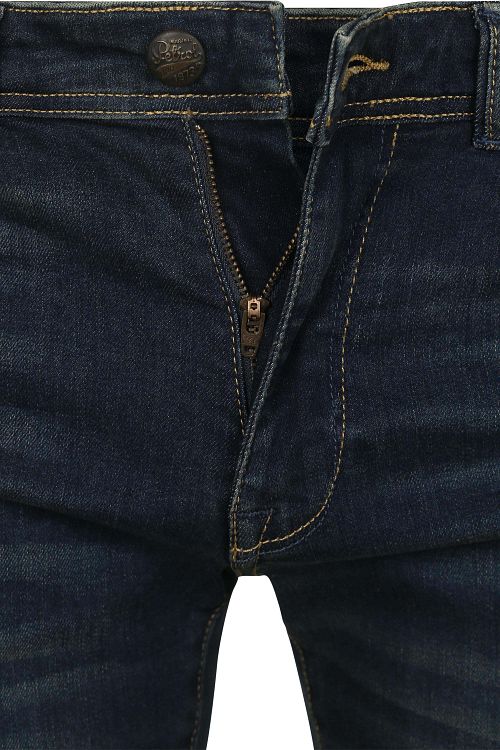 Product / Detail