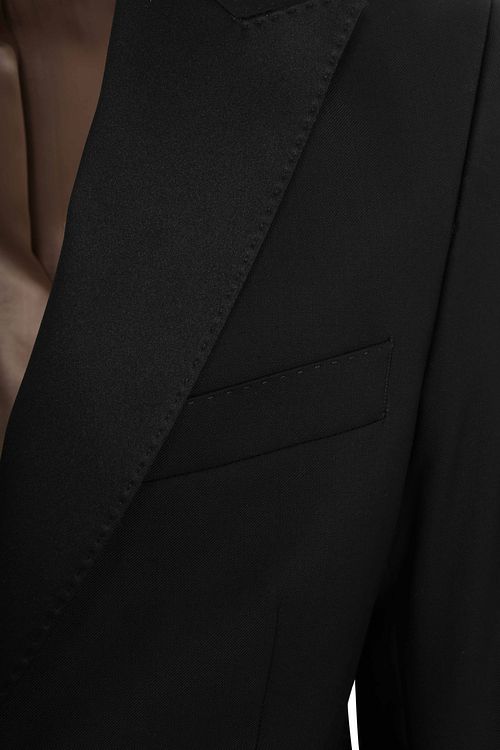Product / Detail