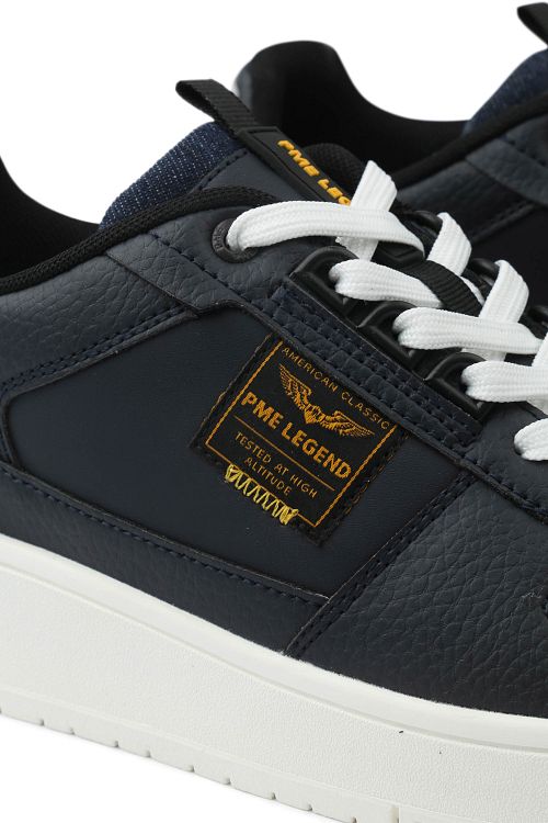Product / Detail