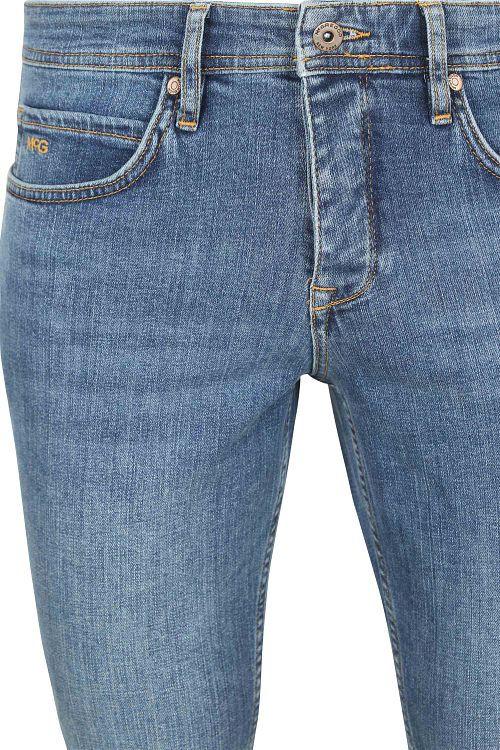 Product / Detail