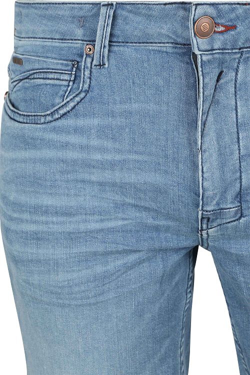 Product / Detail