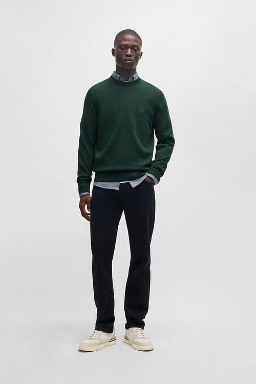 BOSS Pullover Kanovano Dark Green Model / Voorkant