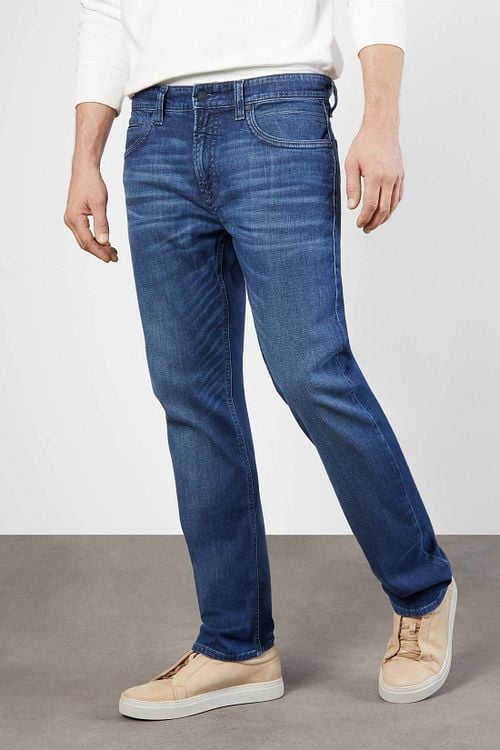 MAC Jeans Arne Pipe Gothic Blue H585 Model / Voorkant