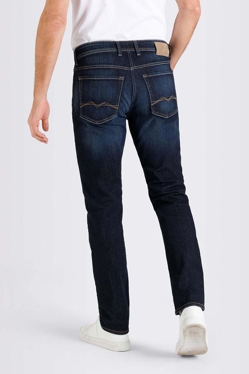 Mac Jeans Arne Pipe Flexx Superstretch H736 Model / Achterkant