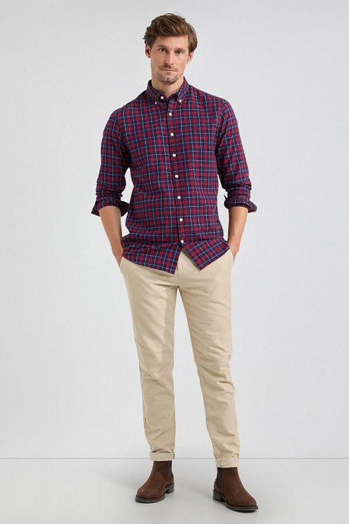 McGregor Shirt Checks Red Blue Model / Voorkant