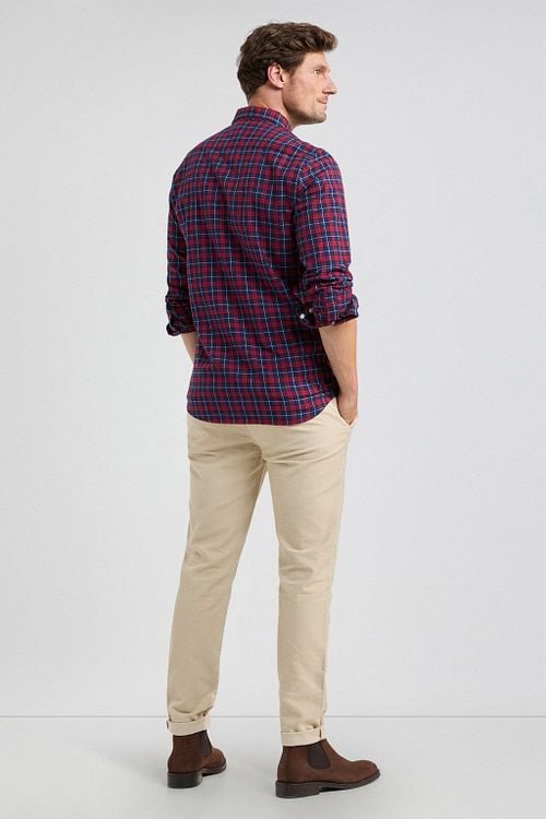 McGregor Shirt Checks Red Blue Model / Achterkant