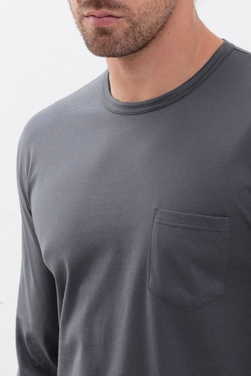 Mey Nightwear Portimo Long Grey Model / Detail