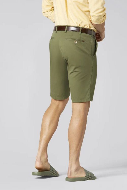 Meyer Palma 3130 Shorts Green Model / Achterkant