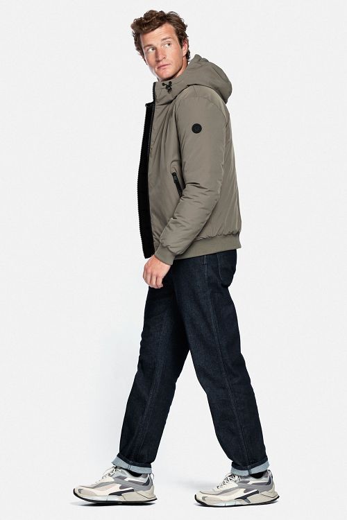 Model / Voorkant