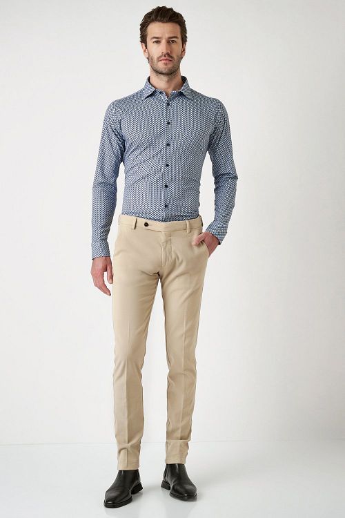 Model / Voorkant