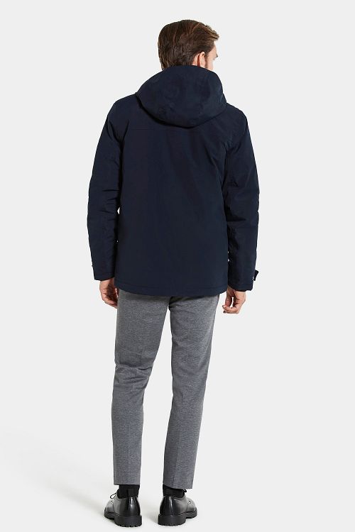Model / Achterkant