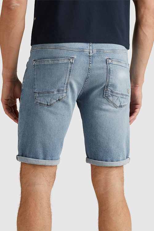 Model / Achterkant