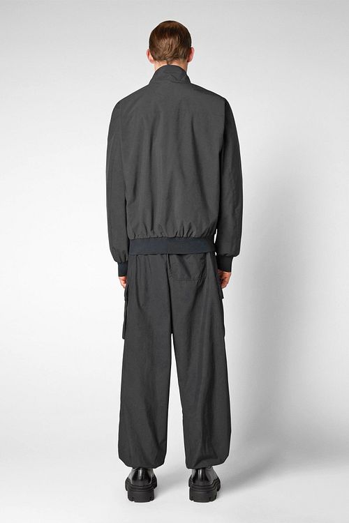 Model / Achterkant