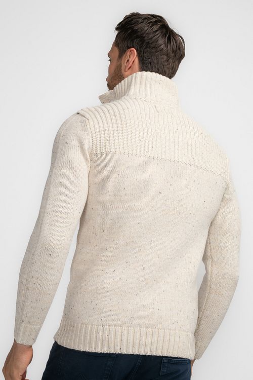 Model / Achterkant