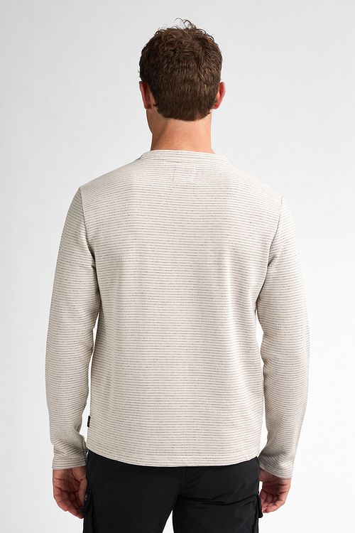 Model / Achterkant