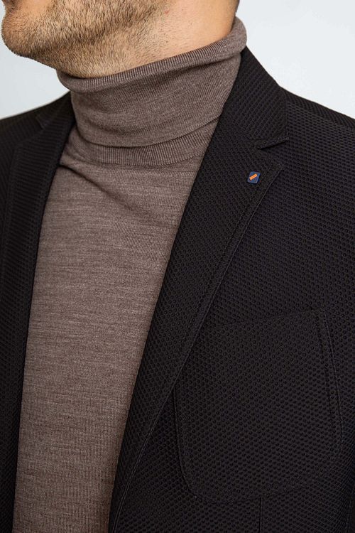 Model / Detail