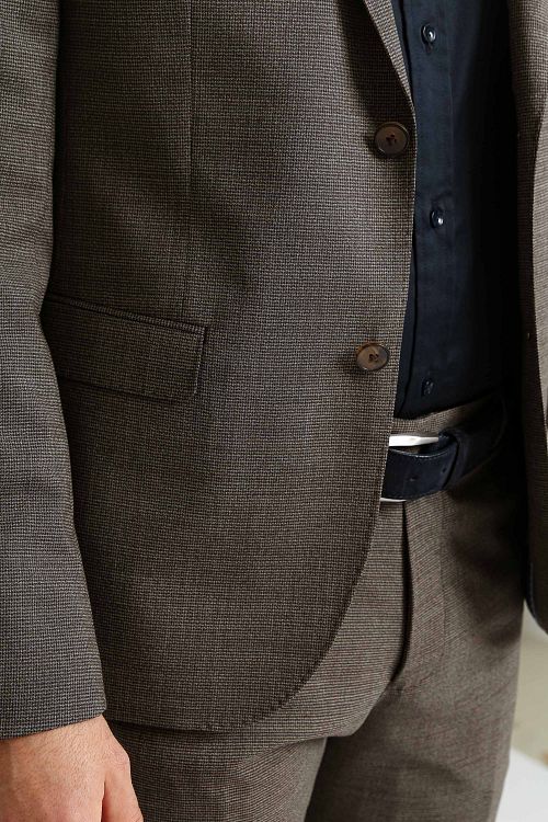 Model / Detail