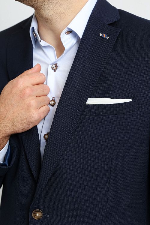 Model / Detail