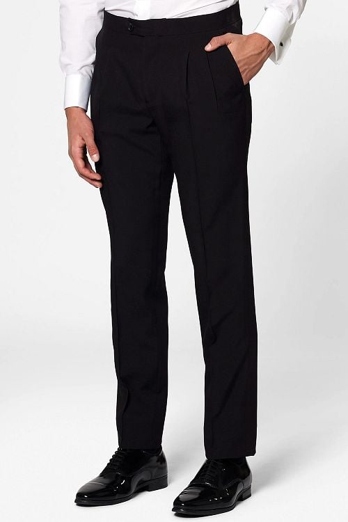 OppoSuits Hot Burgundy Suit Model / Voorkant