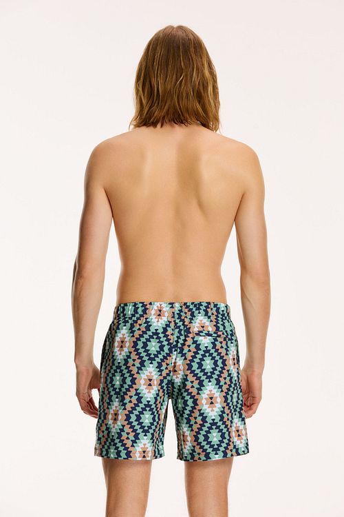 Shiwi Swimshorts Mayan Print Green Model / Achterkant