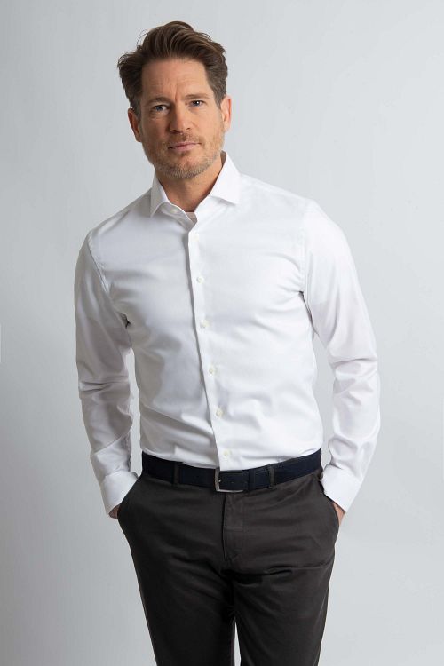 Steppin' Out Hemd Slim-Fit Twill Weiß Model / Voorkant