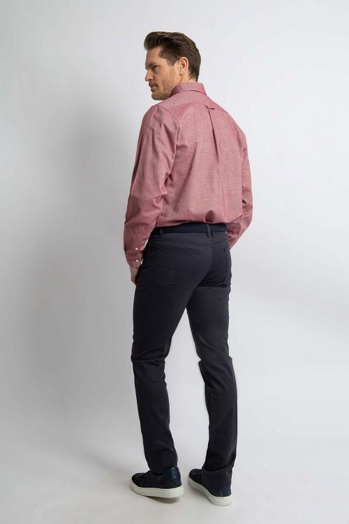 Steppin' Out Hemd Twill Rood Model / Achterkant