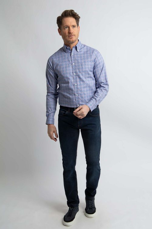 Steppin' Out Shirt Checks Blue Red Model / Voorkant