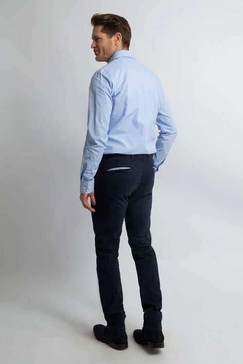 Steppin' Out Shirt Slim-Fit Checks Light Blue Model / Achterkant