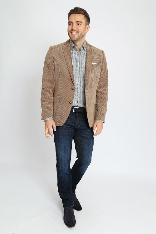 Suitable Colbert Heleen Corduroy Camel Model / Voorkant