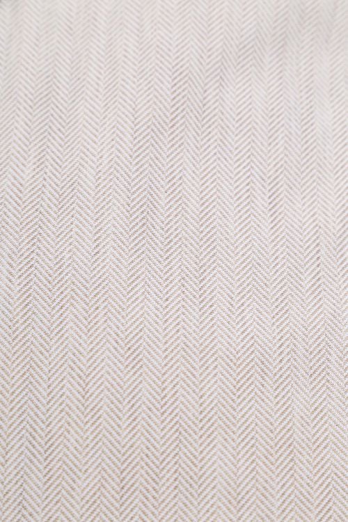 Suitable Herringbone Shirt Sand Product / Detail