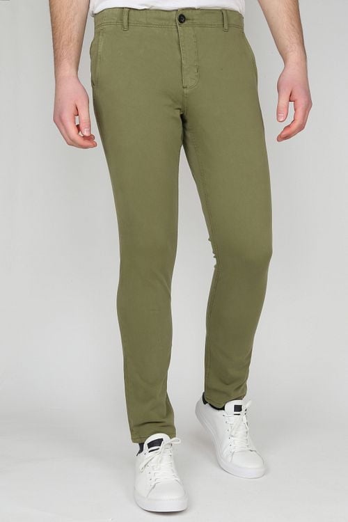 Suitable Milton Skinny-Fit Chino Groen Model / Voorkant