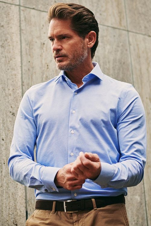 Suitable Shirt Knitted Piqué Light Blue Model / Voorkant
