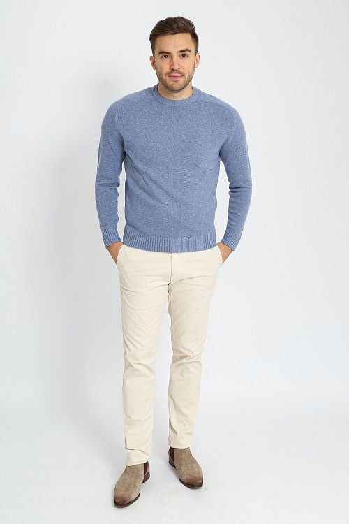 Suitable Lamswol Trui Ronde Hals Lichtblauw Model / Voorkant