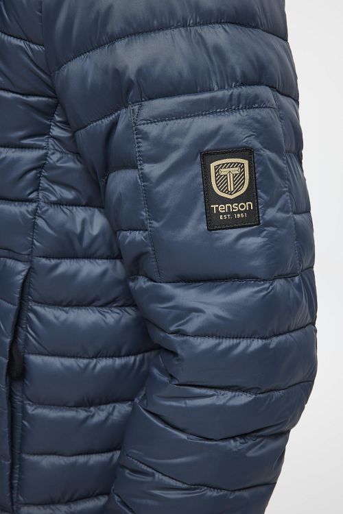 Tenson Tananie Jacket Navy Model / Detail