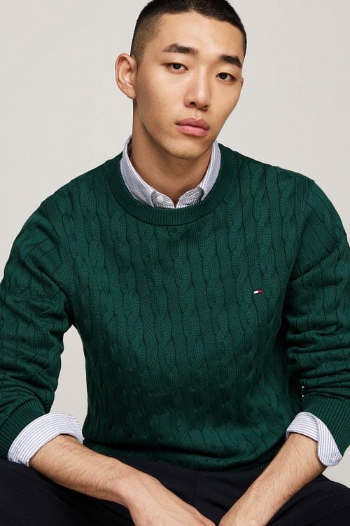 Tommy Hilfiger Pullover Cable Dark Green Model / Detail