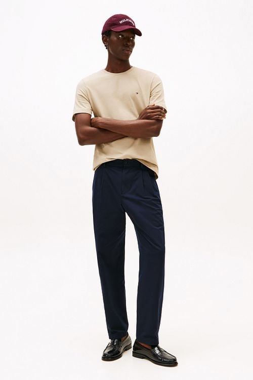 Tommy Hilfiger T-shirt Essential Beige Model / Voorkant