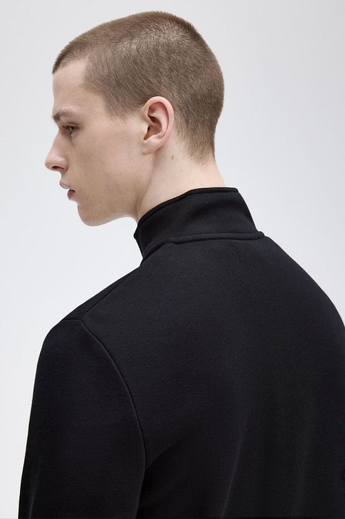 Product / Detail
