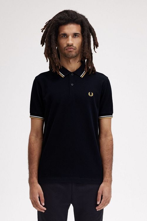 Fred Perry Polo M3600 Navy W53 Model / Voorkant