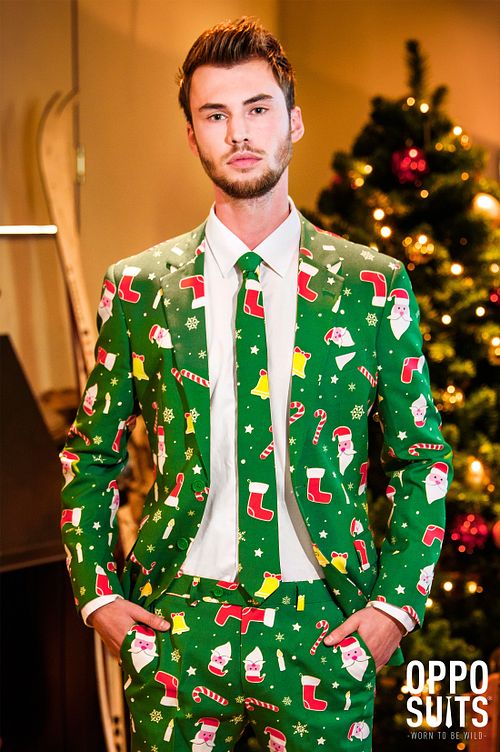 OppoSuits Santaboss Suit Model / Sfeerbeeld