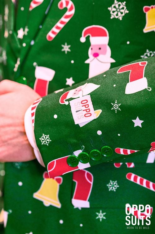 OppoSuits Santaboss Suit Model / Detail