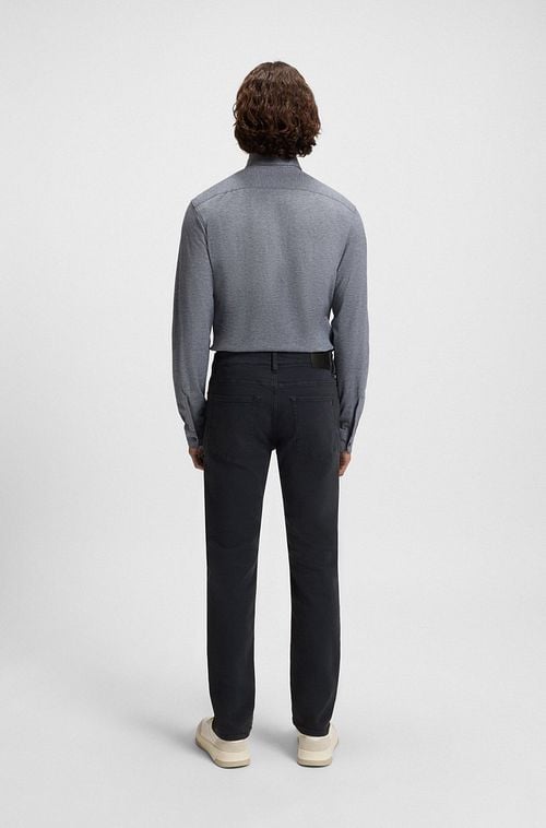 BOSS Delaware Trousers Navy Model / Achterkant
