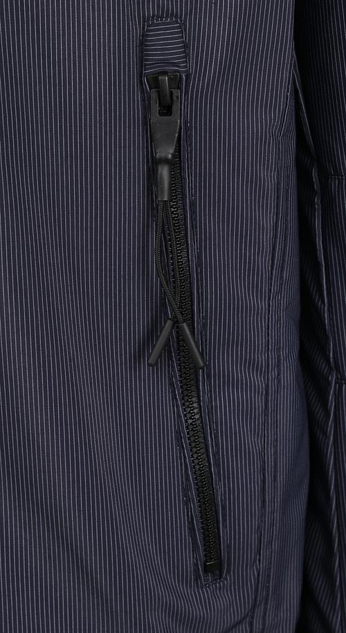 Product / Detail
