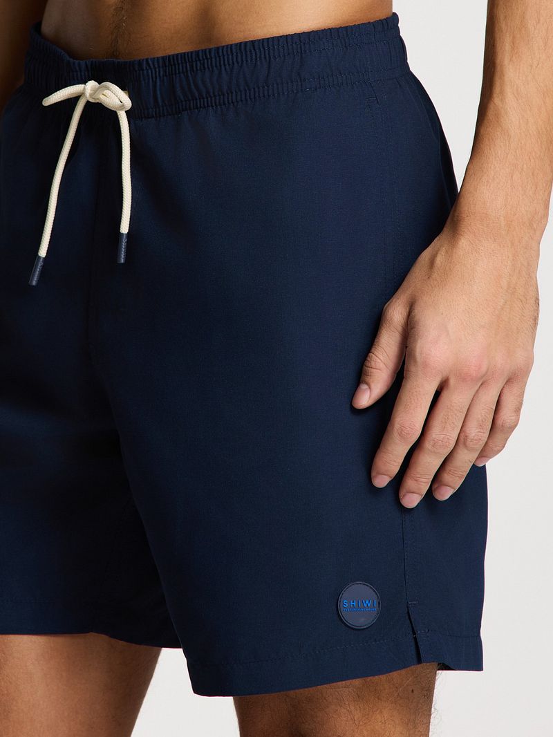 Shiwi Zwembroek Mike Navy