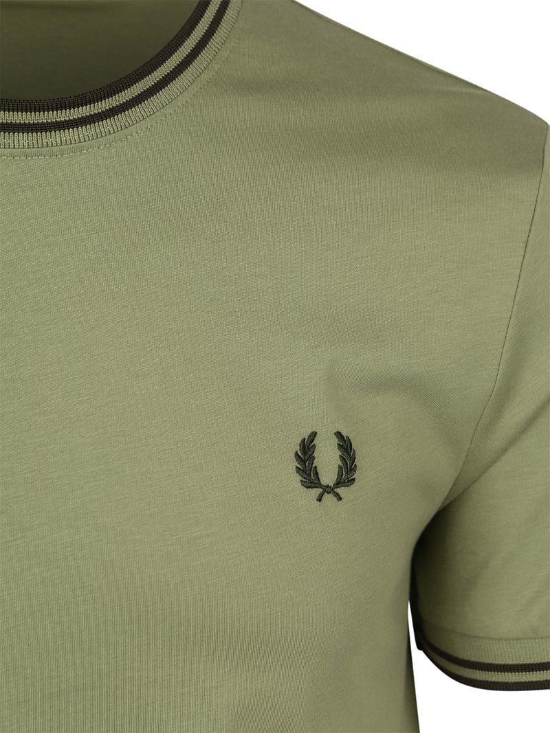 Fred Perry M1588 Twin Tipped T Shirt Grün - Größe XL günstig online kaufen