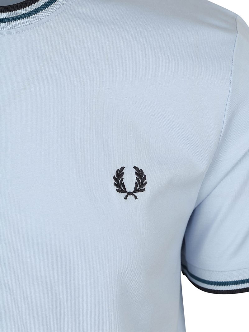 Fred Perry M1588 Twin Tipped T Shirt Hellblau - Größe L günstig online kaufen