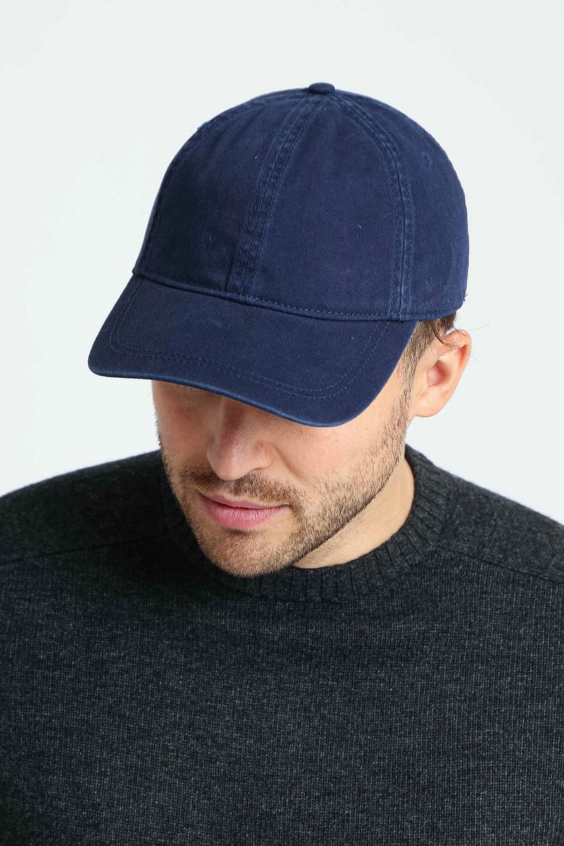 Suitable Cap Navy