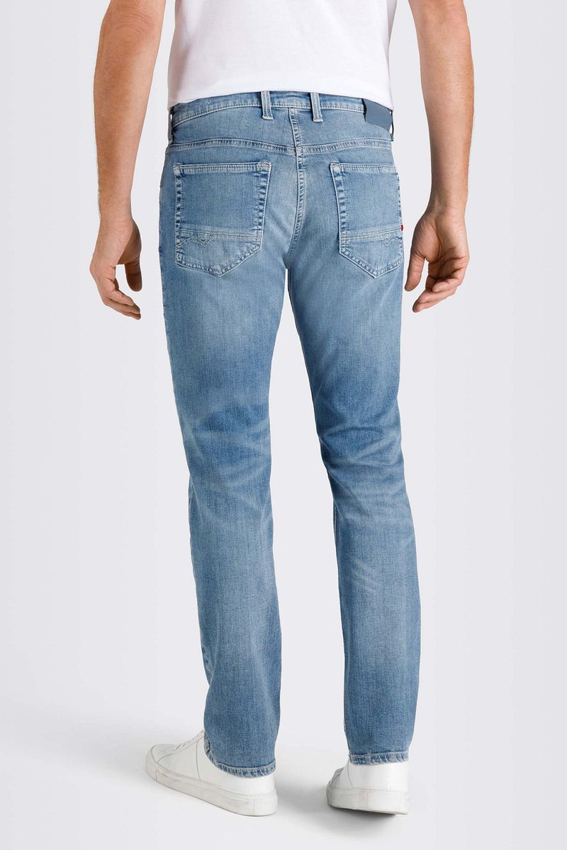 MAC Jeans Arne Pipe Hellblau - Größe W 31 - L 34 günstig online kaufen