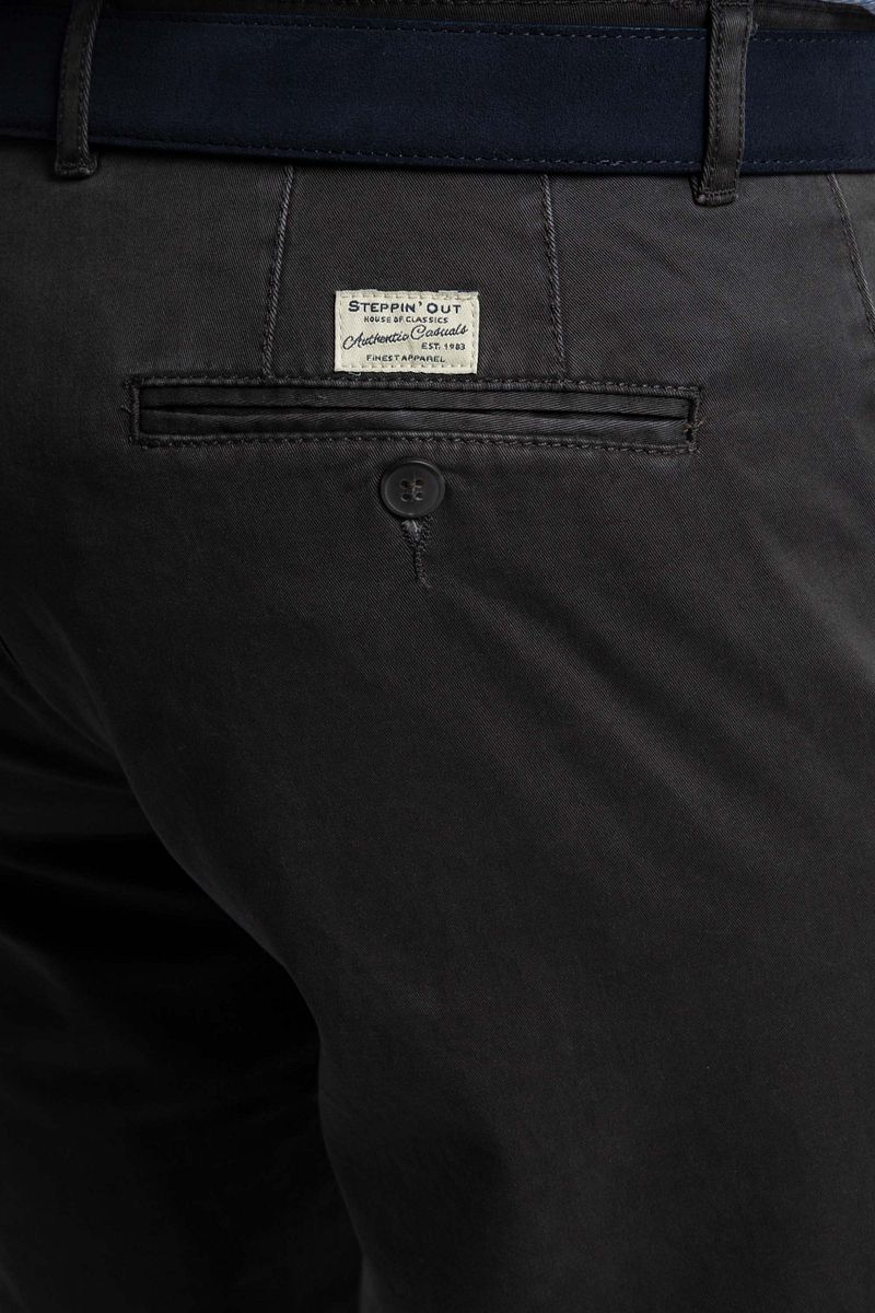 Steppin' Out Chino Newbury Antraciet