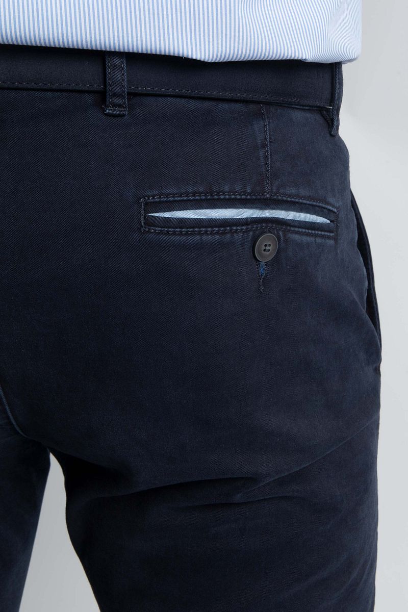 Steppin' Out Chino Northport Navy